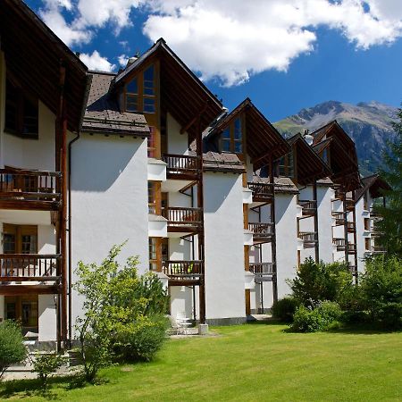 Schweizerhof Ferienwohnungen Lenzerheide 3 Exterior photo